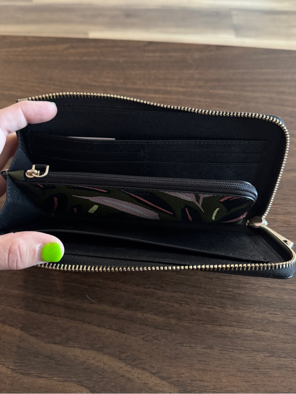kate spade New York Olive Floral Zip Wallet - Picture 3 of 4